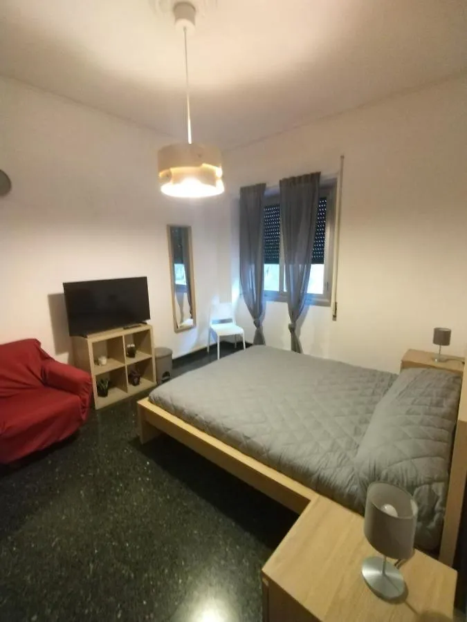 Guest house Roby'S Rooms Affittacamere A Genova, San Martino