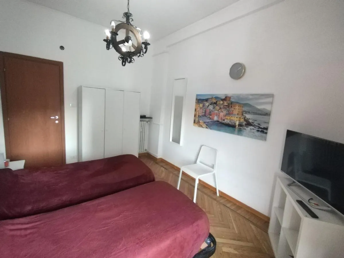 Guest house Roby'S Rooms Affittacamere A Genova, San Martino
